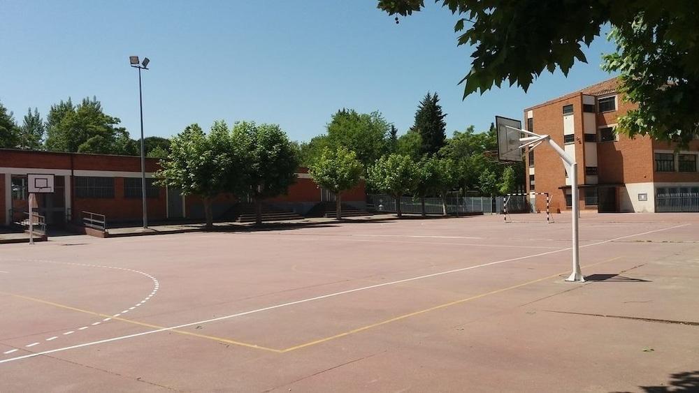 Centro San Viator Vandrehjem Valladolid Eksteriør billede